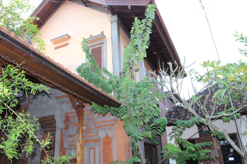 Ary House Ubud Екстер'єр фото